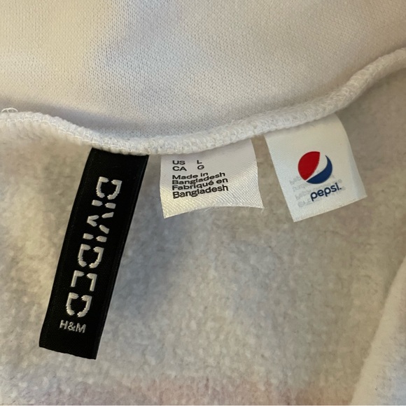 H&M, Pepsi, L, white zip-up sweatshirt - Picture 3 of 4